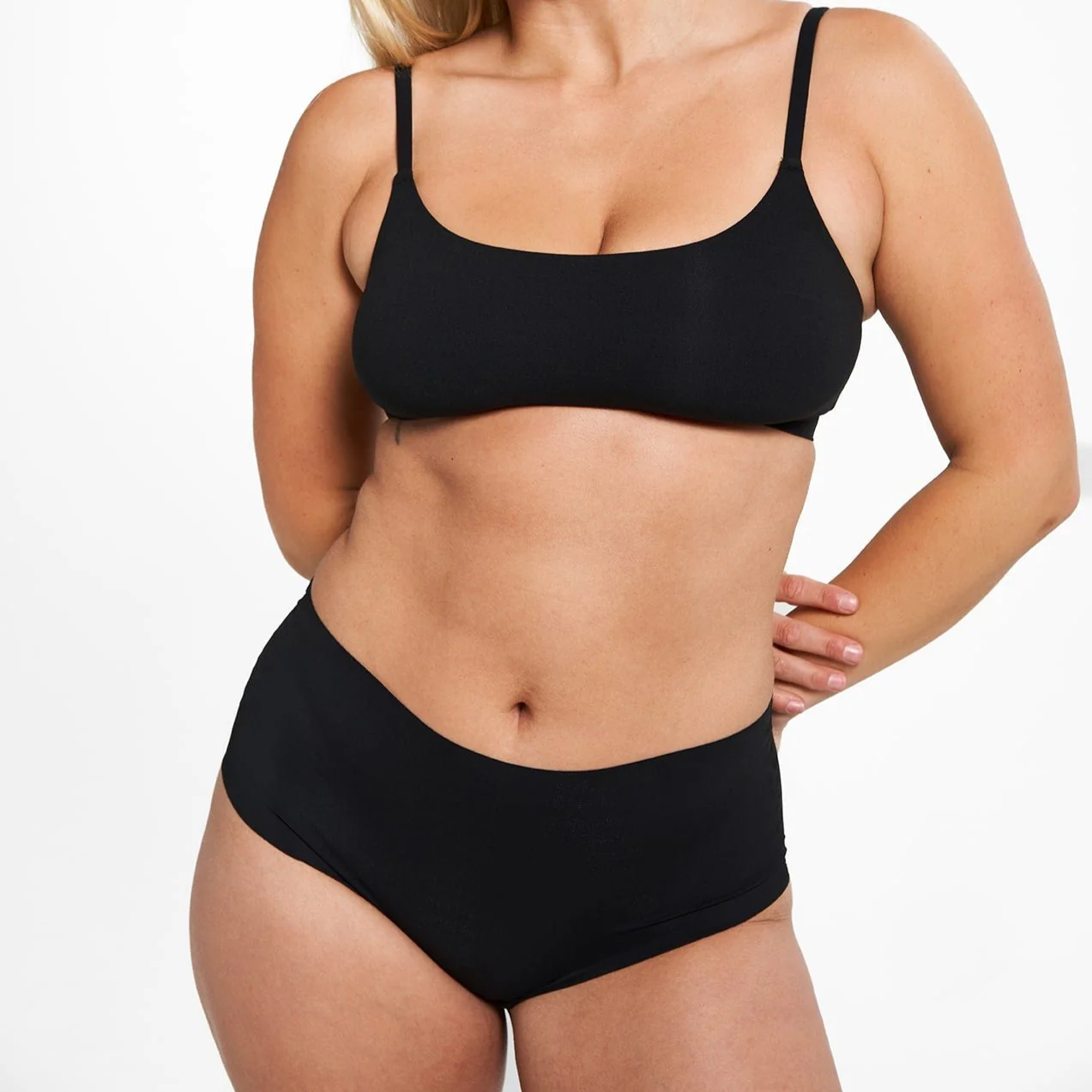 High-Rise Bikini Brief - Seamless Ultrasmooth 2.0 - Black - Image 5