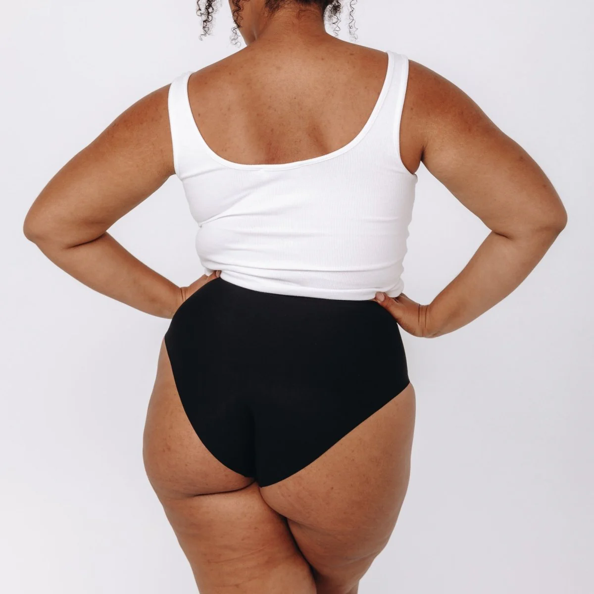 High-Rise Bikini - Seamless Cotton - Black - Image 10