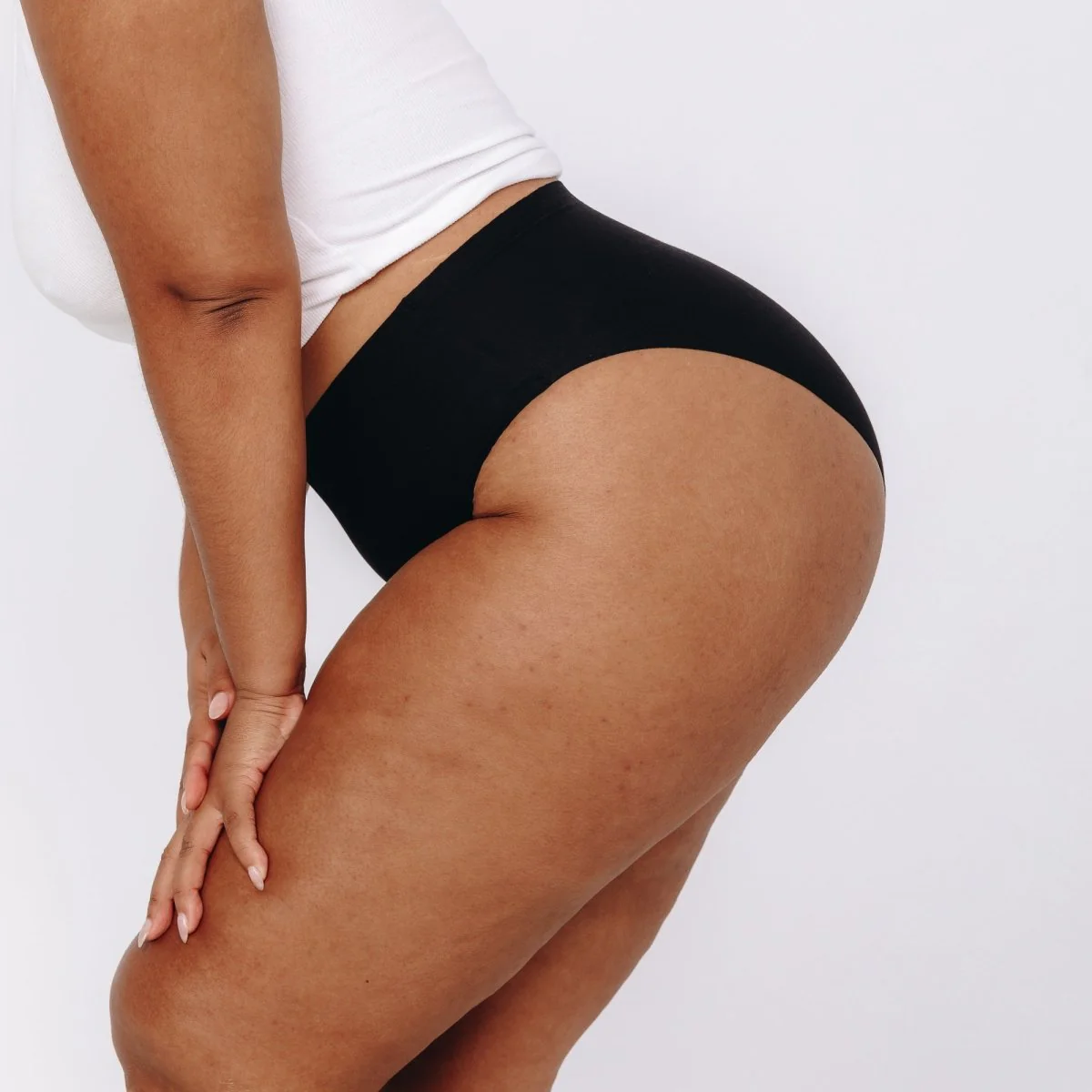 High-Rise Bikini - Seamless Cotton - Black - Image 12