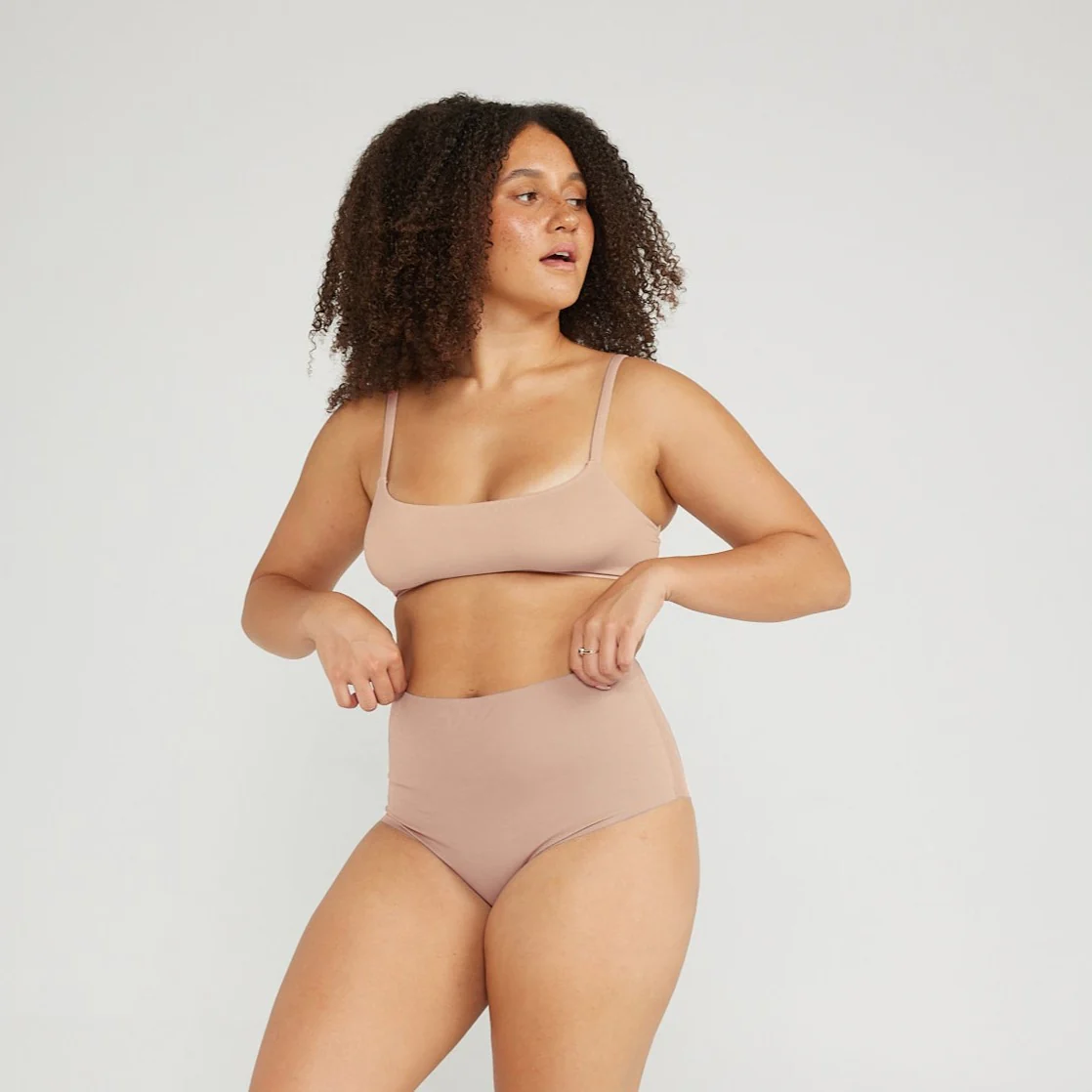 High-Rise Cheeky - Seamless Cotton - Latte - Image 8