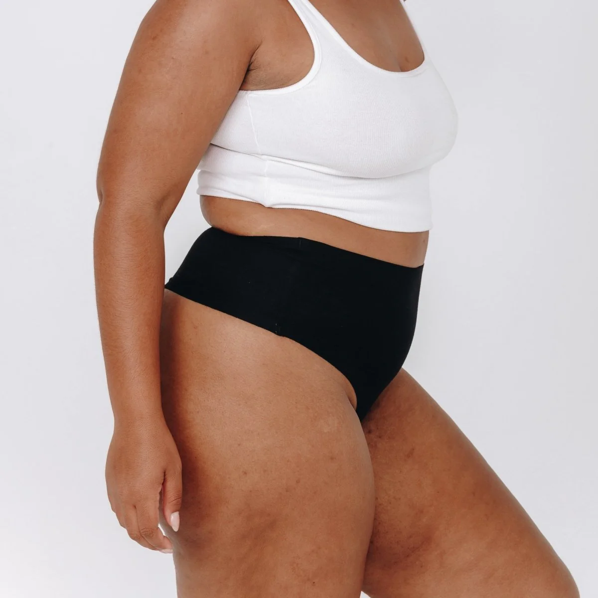 High-Rise Thong - Seamless Cotton - Black - Image 10