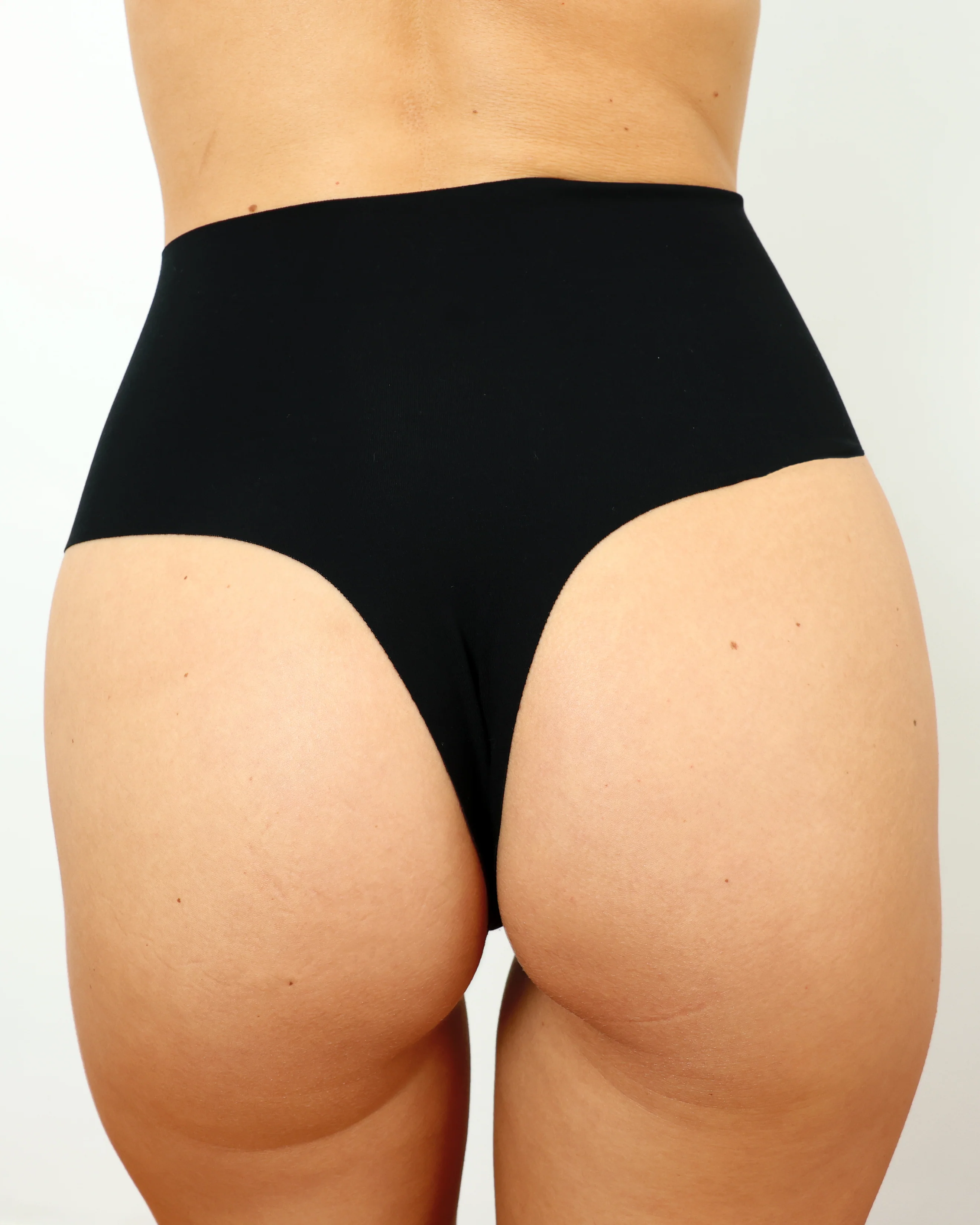 High-Rise Thong - Seamless Cotton - Black - Image 6