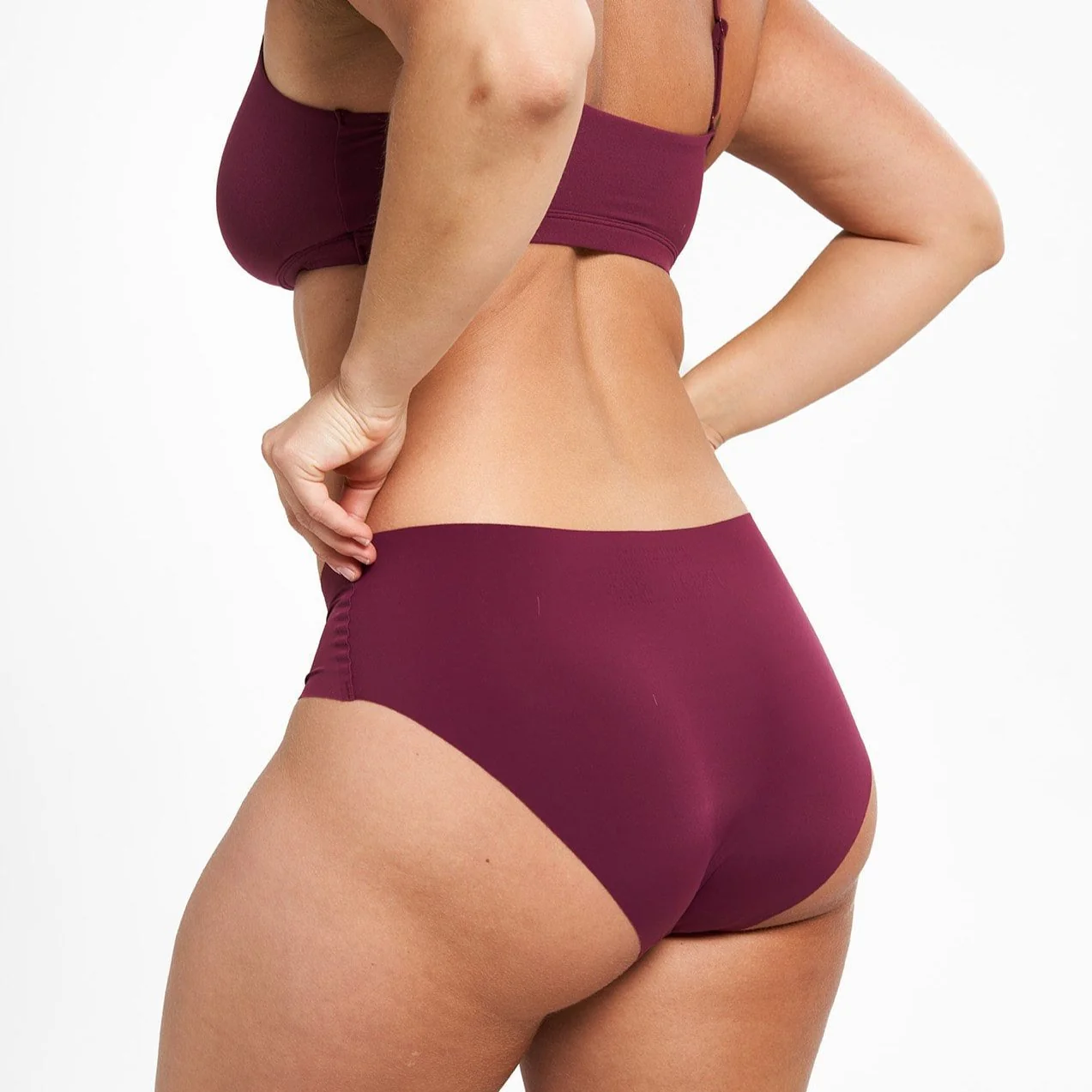 Mid-Rise Bikini Brief - Seamless Ultrasmooth 2.0 - Shiraz - Image 6