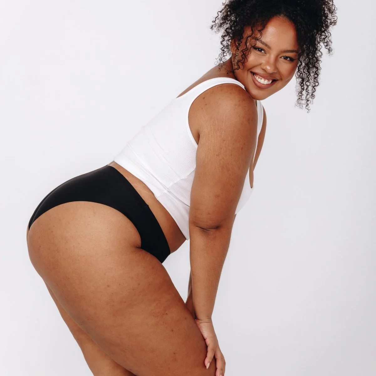 Mid-Rise Bikini - Seamless Cotton - Black - Image 10