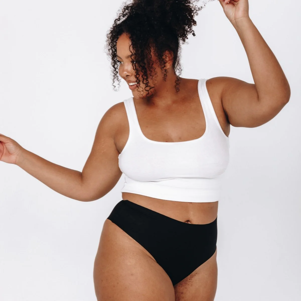 Mid-Rise Cheeky - Seamless Cotton - Black - Image 10