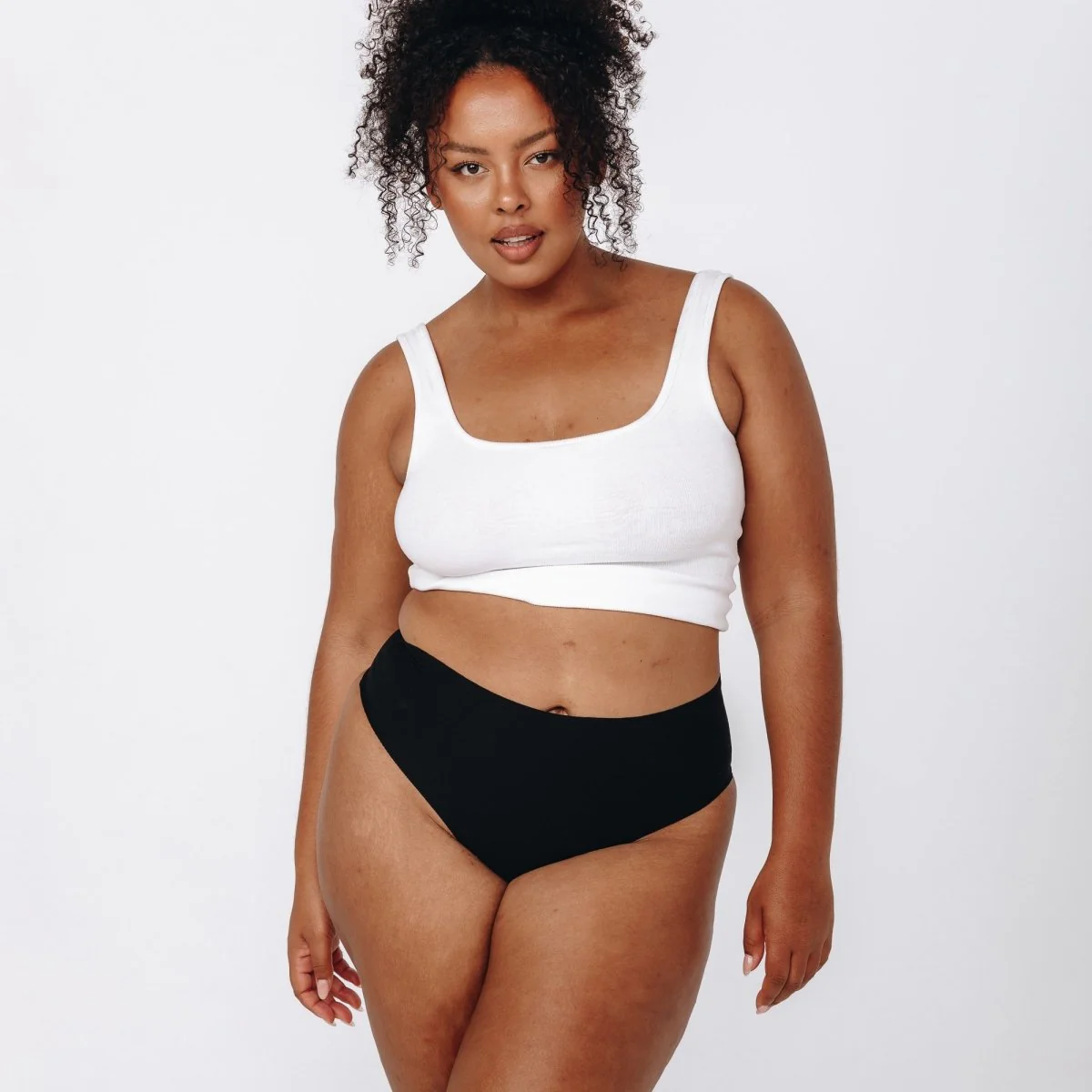 Mid-Rise Cheeky - Seamless Cotton - Black - Image 14